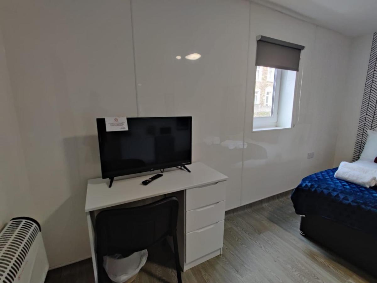 Double Ensuite Rooms 스완지 외부 사진