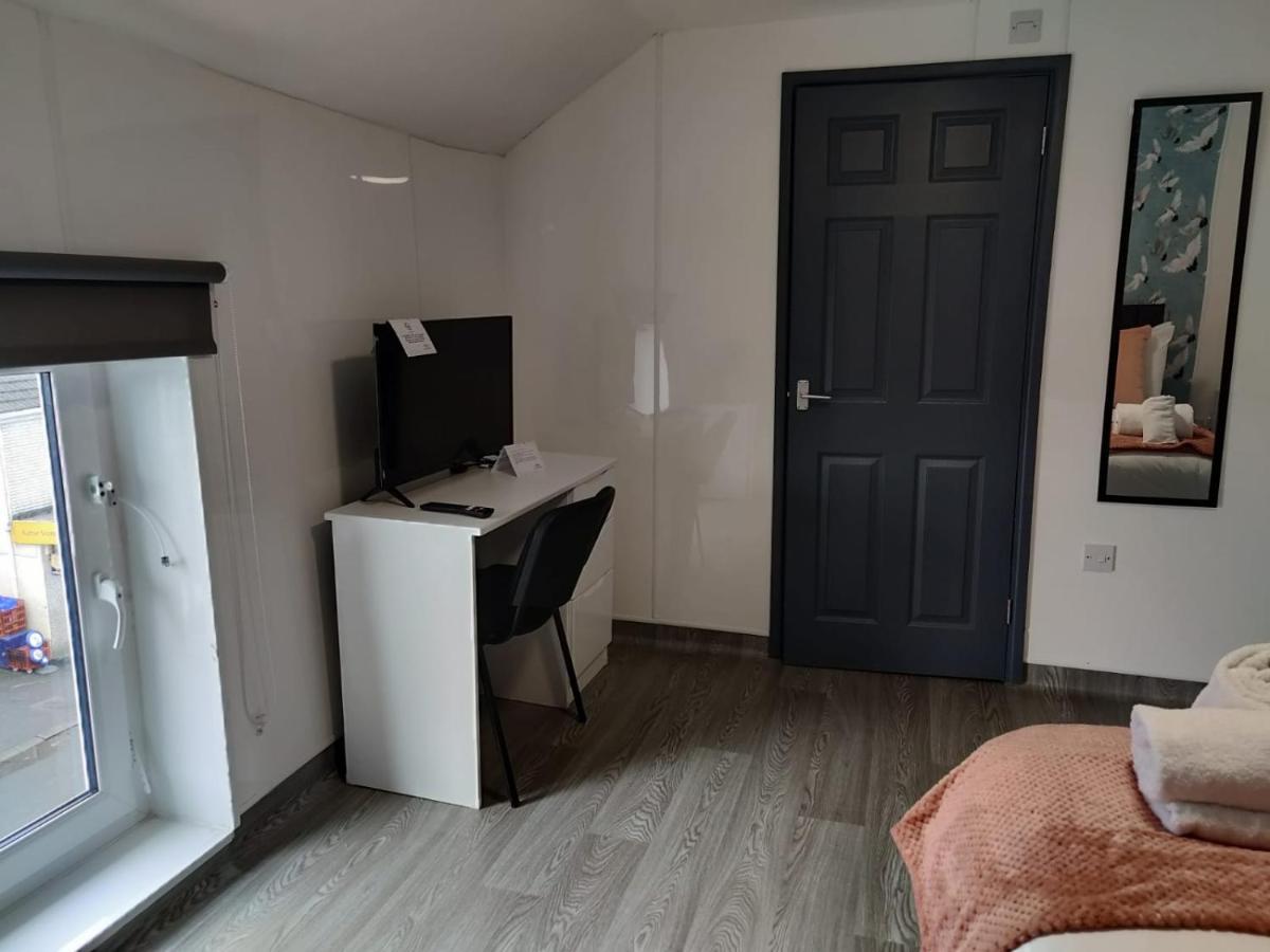 Double Ensuite Rooms 스완지 외부 사진